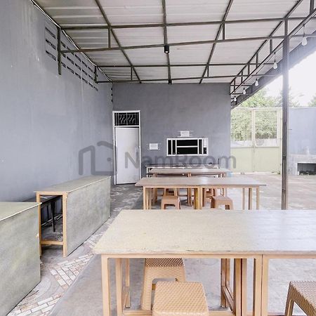 Eden Residence By Namroom Depok Εξωτερικό φωτογραφία